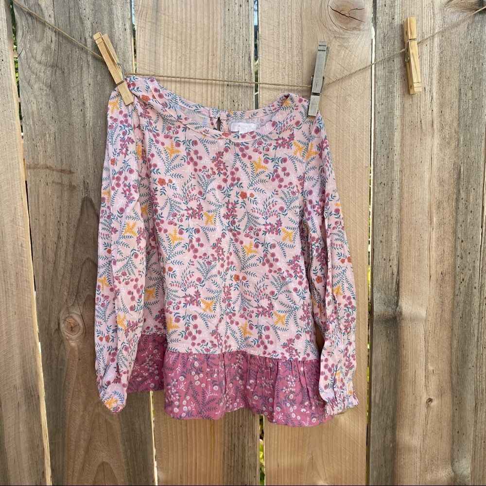 Tahari
toddler girl long sleeves Floral shirt size T3